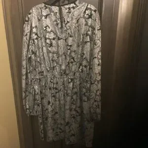 MICHAEL Michael Kors Bone Crew Neck Kora Paisley Long Sleeve Flounce Dress